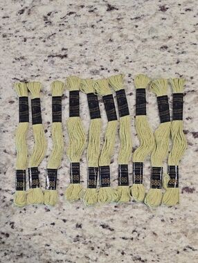 VINTAGE Peri-Lusta brand Six-strand embroidery floss Lot Of 10 Skeins